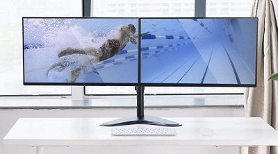 Advantages and Benefits of Multi Monitor Stands to Free Up Desk Space