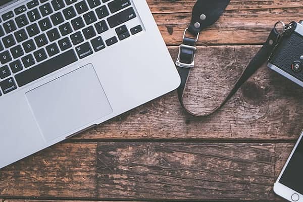 A Guide to Purchasing Electronic Devices Online