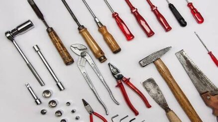 Hand Tools That You Need in Your Tool Box