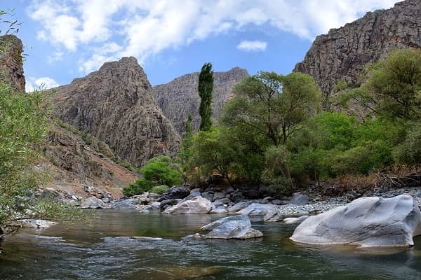 11+1 AWESOME GADGETS TO CHECK OUT FOR YOUR NEXT OUTDOOR ADVENTURE
